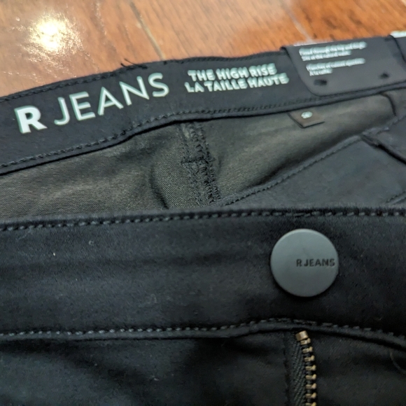 Reitmans High Rise Skinny Jeans - Picture 3 of 7